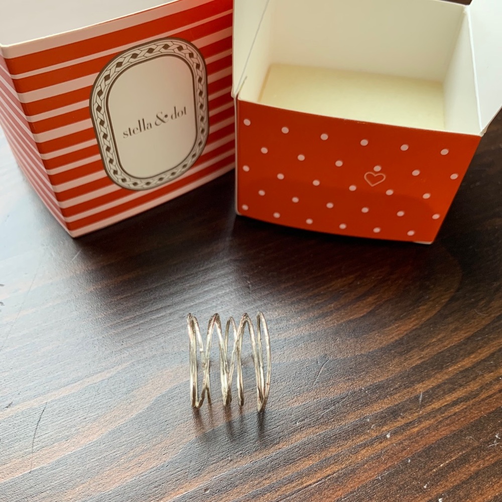 Stella & Dot Gwen Wrap Ring Silver